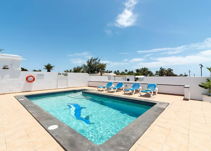 Michelle - Lh114 By Now Ltd Playa Blanca (Lanzarote)