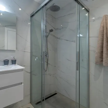 Michelle - Lh114 By Now Ltd Villa *