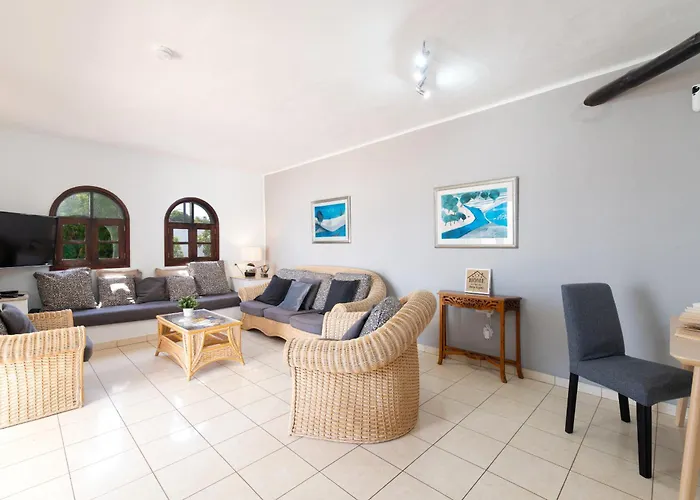 Michelle - Lh114 By Now Ltd