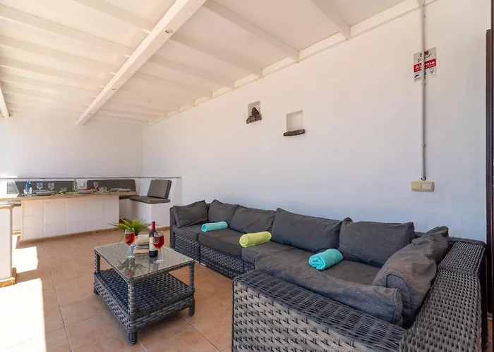 Vila Michelle - Lh114 By Now Ltd *