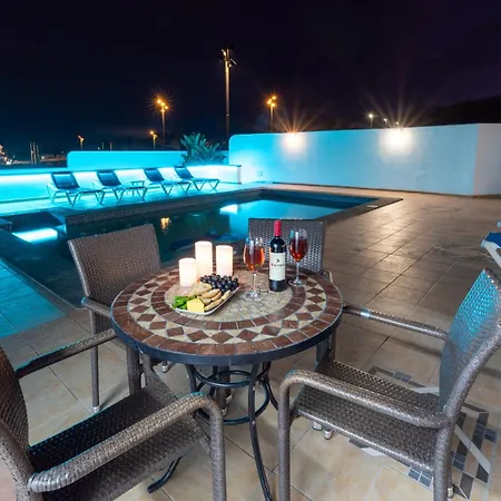 וילה Michelle - Lh114 By Now Ltd