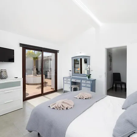 וילה Michelle - Lh114 By Now Ltd